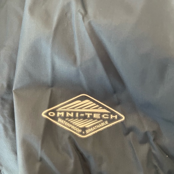 Columbia rain jacket - Picture 4 of 4